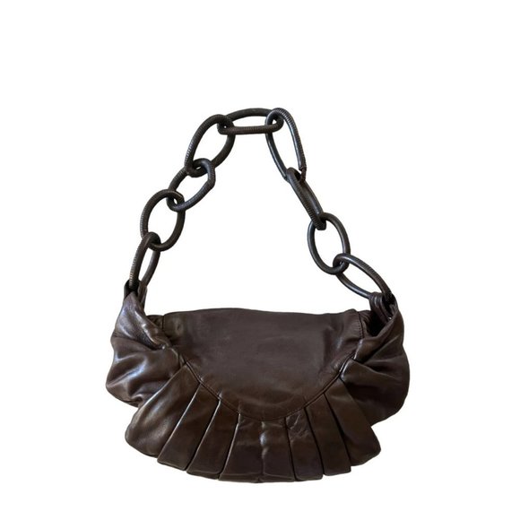 Chanel Ring Shoulder Bag - Picture 2 of 9